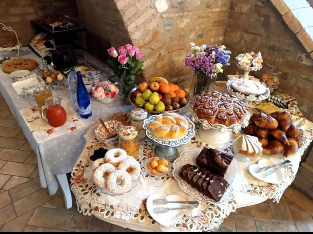 Agriturismo Le Fontanelle Da Valente Montichiari Kültér fotó
