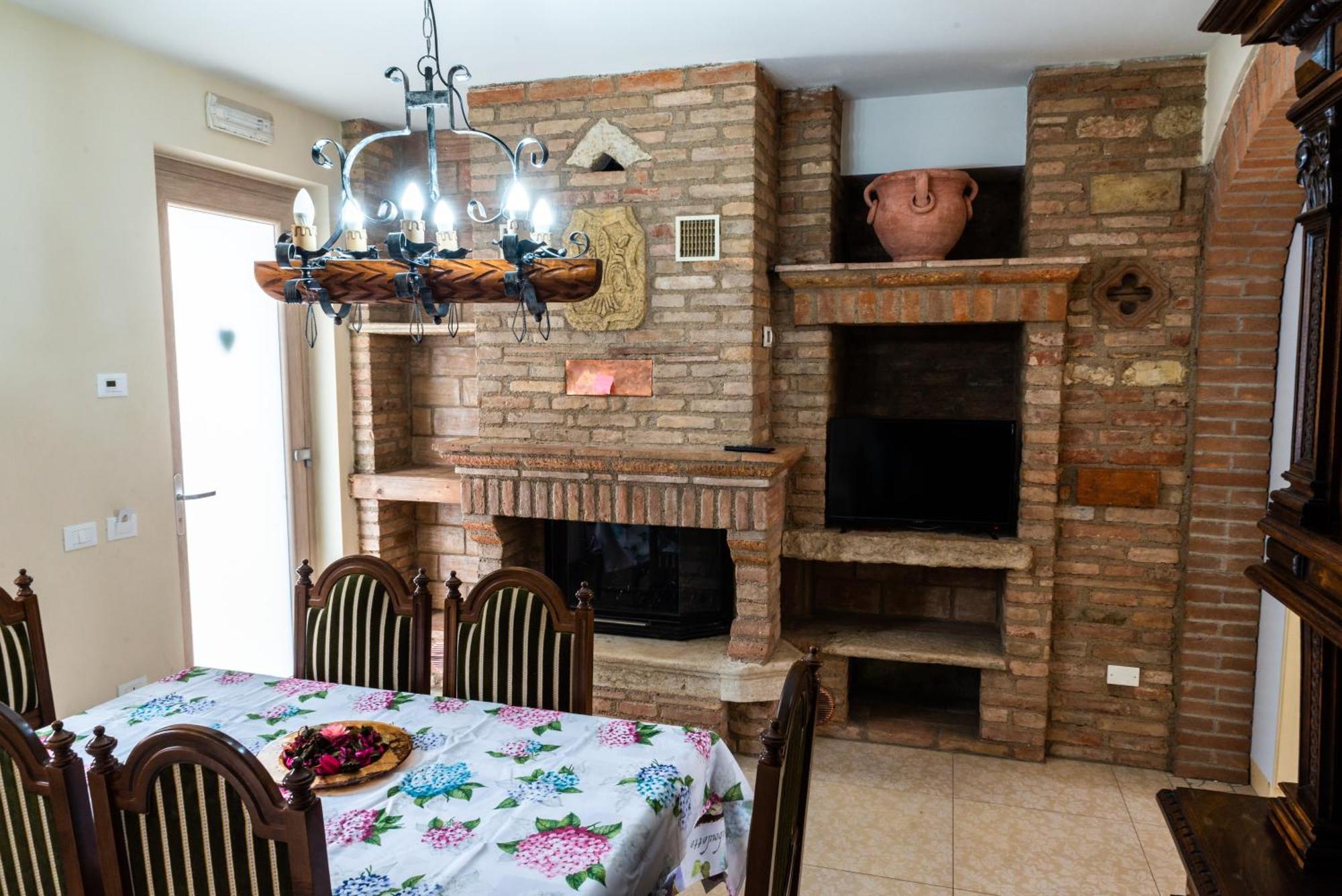 Agriturismo Le Fontanelle Da Valente Montichiari Szoba fotó